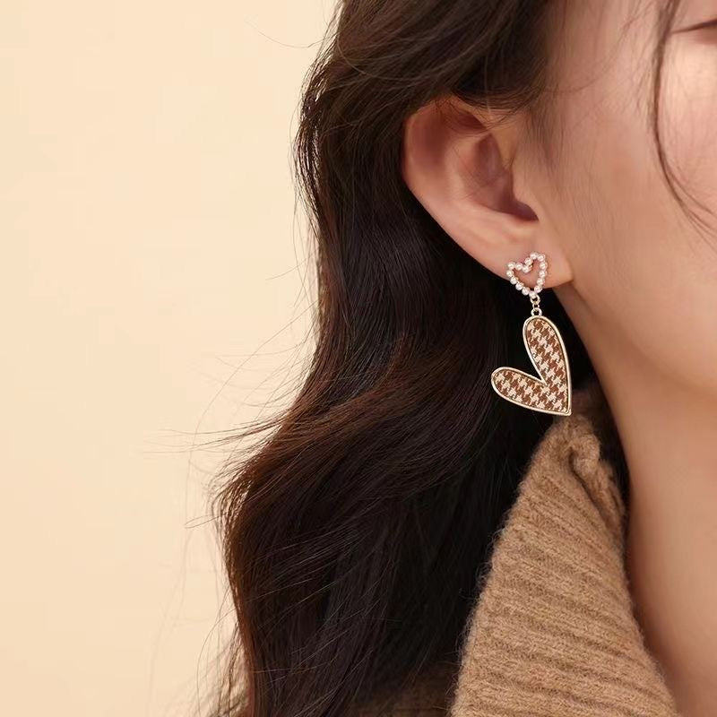 Pearl Heart Earrings