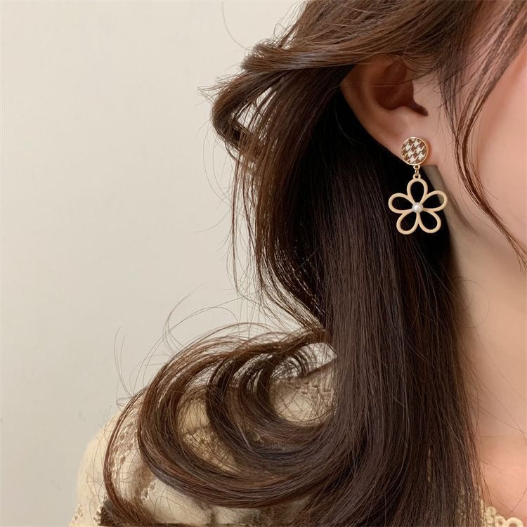 Star Print Earrings